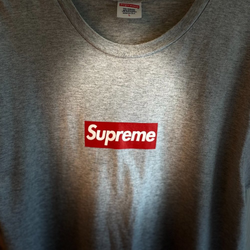 SUPREME 20TH ANNIVERSARY LARGE GRAY TEE